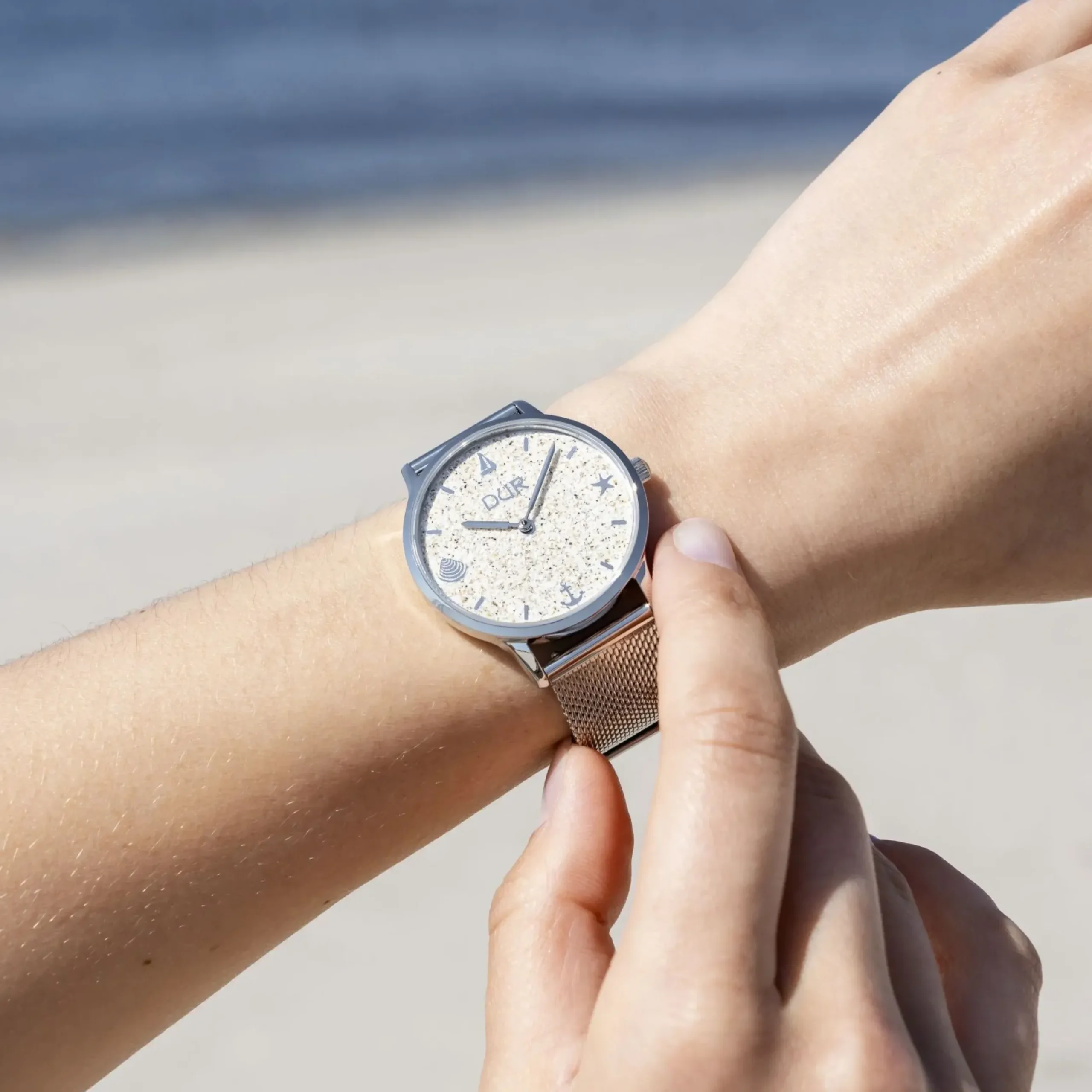 DUR Uhr 36er "Maritim" Strandsand, Mesh Band Edelstahl